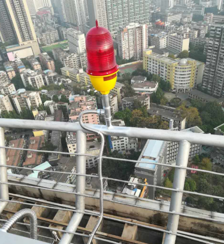 河南萬隆商業(yè)大廈